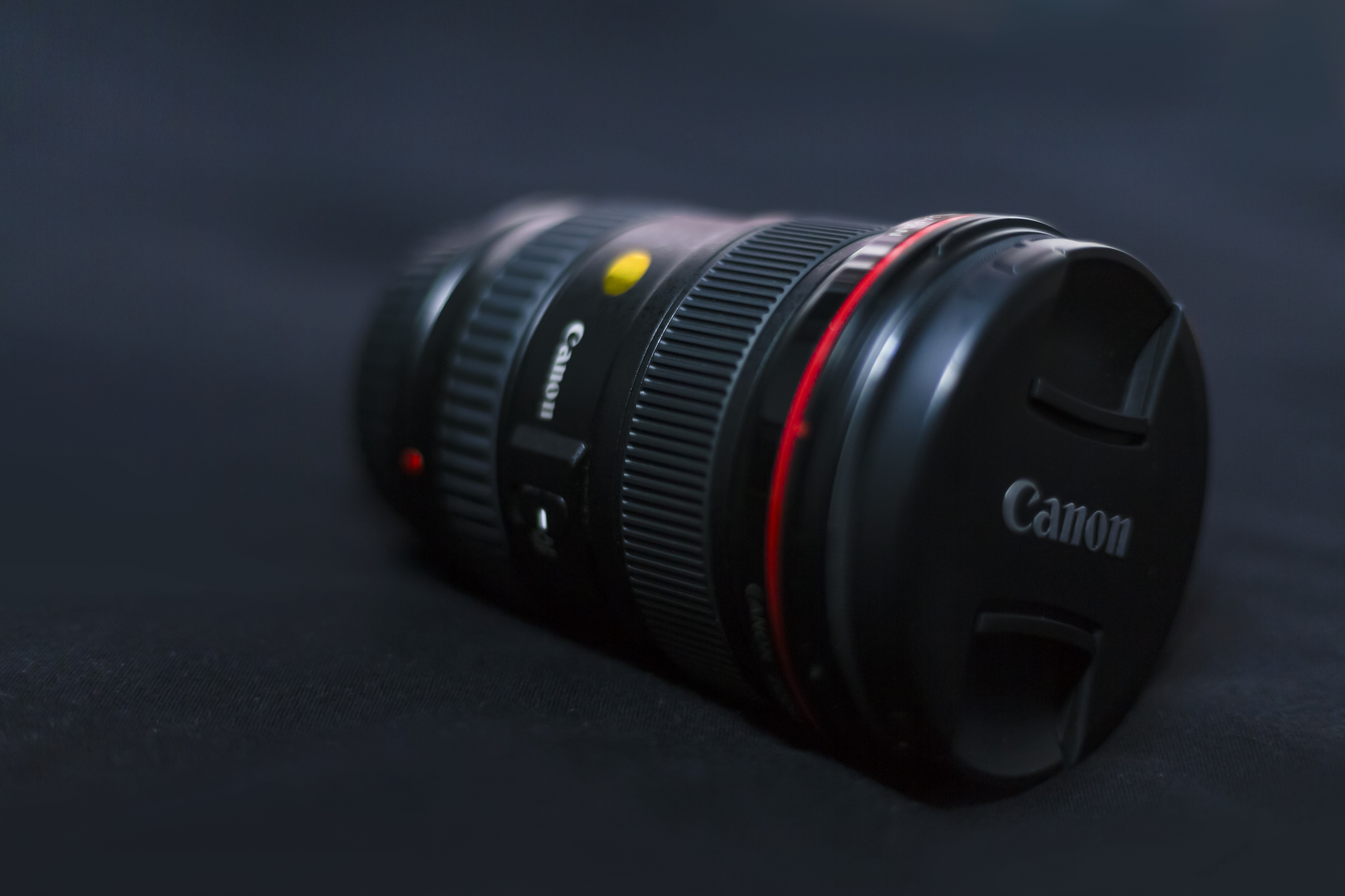 佳能镜头 梁硕摄影中的产品美学与技术表达